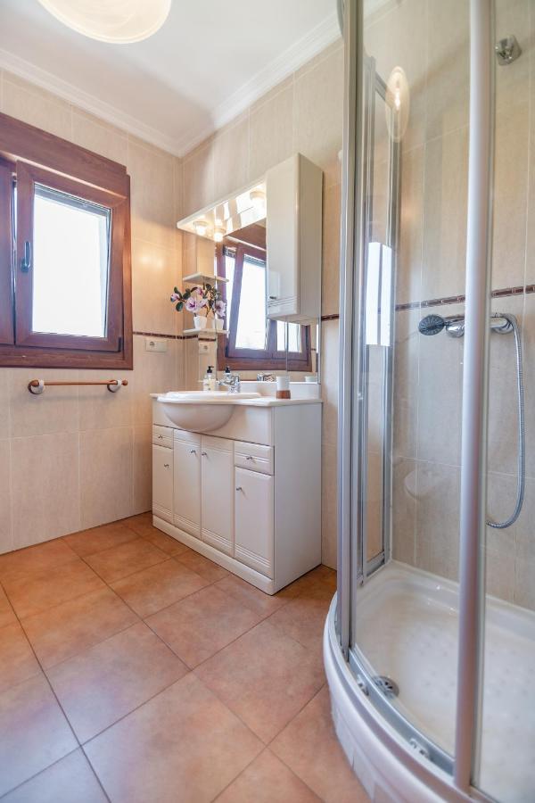 Apartamentos Privados Con Jardin Y Barbacoa Compartida En Laredo Exteriör bild