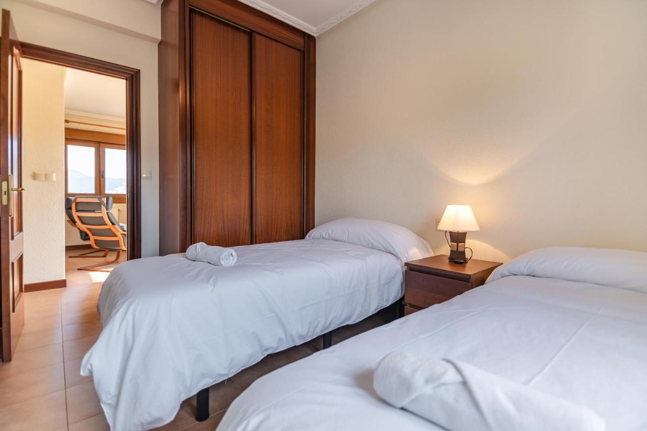 Apartamentos Privados Con Jardin Y Barbacoa Compartida En Laredo Exteriör bild