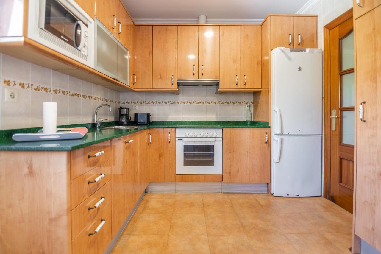 Apartamentos Privados Con Jardin Y Barbacoa Compartida En Laredo Exteriör bild