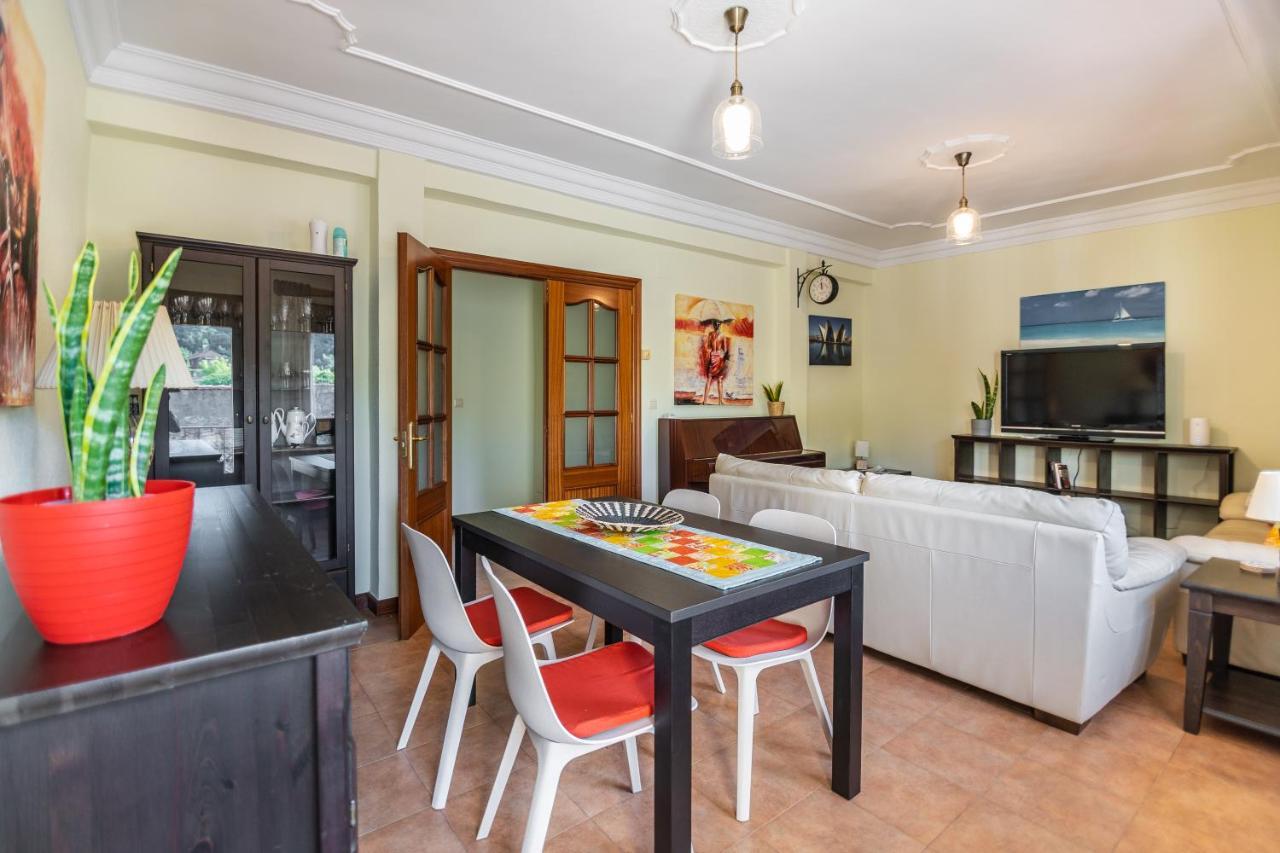 Apartamentos Privados Con Jardin Y Barbacoa Compartida En Laredo Exteriör bild
