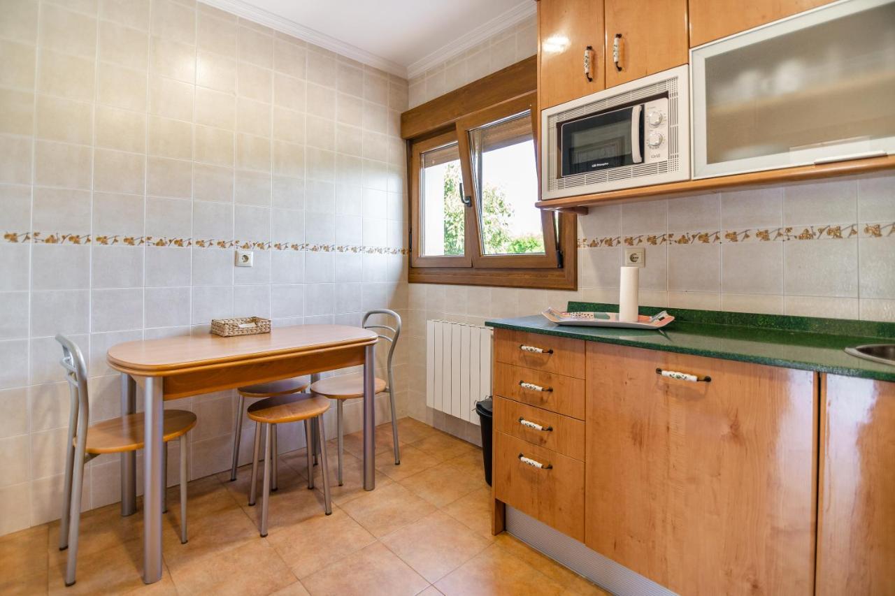 Apartamentos Privados Con Jardin Y Barbacoa Compartida En Laredo Exteriör bild