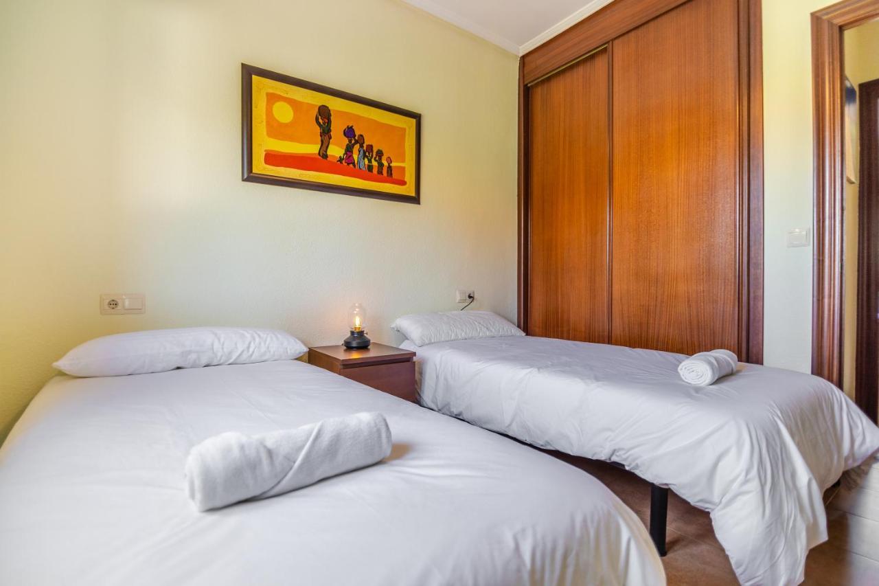 Apartamentos Privados Con Jardin Y Barbacoa Compartida En Laredo Exteriör bild
